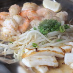 h Okonomiyakiteppanyakitombo - イカ塩、エビ塩