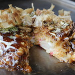 Okonomiyakiteppanyakitombo - お好み焼き