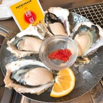 牡蠣ノ星 - 愛媛産岩牡蠣種夏・４ピース(980円)