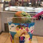 サーティワン アイスクリーム - 雪だるまのお顔もそれぞれ可愛い♪