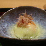 御幸町 田がわ - 先付　翡翠豆腐　雲丹　茗荷