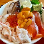 海鮮・話食処 しん - 極上海鮮六色丼(大盛)【料理】