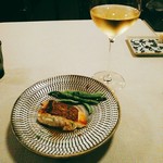 アレグロ コン ブリオ - 真鯛のポワレは皮はパリッと。アンチョビと浅蜊のソース。すだちの余韻。野菜はみな町田の地場産だったのかな、お魚料理には隠元豆。