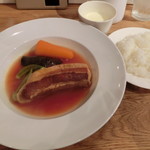 ビストロフェーヴ - 豚肉のビール煮950円