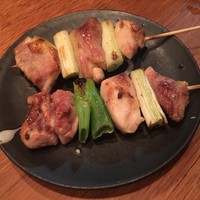 鶏一途 - ねぎ身<手前は雄/奥は雌>