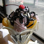 クイーンベル - チョコパフェ￥650