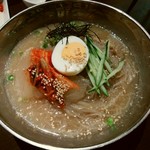 本格焼肉・もつ鍋 肉衛門 - 