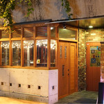 タパス・エ・バール - 外観