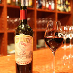 タパス・エ・バール - CHUNKY RED Zinfandel（G）900円