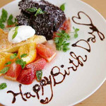 Sengyo Yakitori Sakasu - お客様の大切な日に、ささやかなメッセージ入りのケーキをお店から無料プレゼント♪