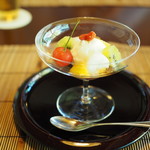 うかい竹亭 - バニラアイスのフルーツあんみつ