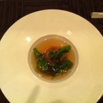 ラ ロンジェビテ - 昆布だしの海草スープ