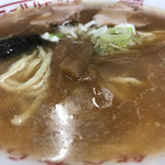 ニューハルピン - スープには油