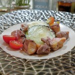 トリワイン ＰＩＫＯＳＨＨＨＵ - 親鳥とズッキーニのロースト