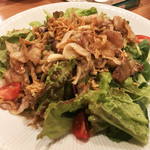 魚菜屋 常峰 - 豚とキノコのサラダ