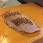 貴ふね寿し - 鯛
