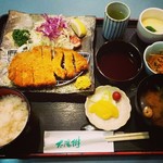 太陽樹 高須店 - ロースカツ定食