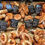 Pane Ho Maretta - 中央テーブル 真ん中