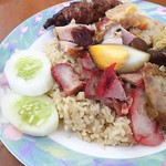 Nasi Campur Kenanga - 1707_Nasi Campur Kenanga kelapa gading_Nasi Hainam(Kenanga)@50,000Rp(ナシチャンプル) 様々な部位の豚が！