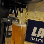 TAPAS桜台 - 全自動のビールサーバー