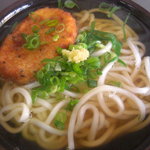 兵郷 - 麺は細め、透明度高い。