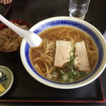 ふくし食堂 - ラーメン定食（しょうゆ、焼肉丼）