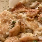 焼肉こぶた - 牛ホルモン（大腸）・塩(\780)