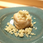 寿しの吉乃 - 焼き胡麻豆腐 栗粉添え