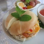 C'est joli - 友人・エビと野菜のスイートチリソース