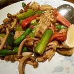 浜勢 - 名物、アスパラきのこ