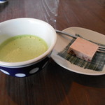 Totonodaidokoro - 抹茶と小豆のムース