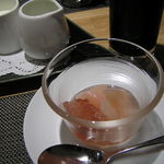 レストラン メルキュール - アイス珈琲＆桃のコンポート3種類