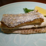 浜勢 - 大きな太刀魚の塩焼き