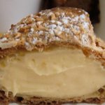 Patisserie Ravi,e relier - シュー・ア・ラ・クレームの断面
