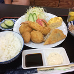 Oshokujidokoro Hidechan - ミックスフライ定食
                        @1000