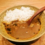 焼肉すどう 春吉 - 〆のカレー。冷麺と二択。