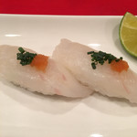 龍文支店 - 天然トラフグの握り