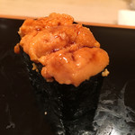 龍文支店 - 北海道、利尻産のウニ。
      全く癖が有りません。