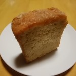 トロッコ - アーモンドのパウンドケーキ