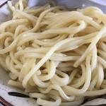 らーめん つけめん 満帆 - 「うらつけ」（750円）の麺アップ