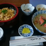 民宿・食事処 大島 - 生うに丼(白)