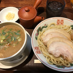 博多とんこつ 天神旗 - 