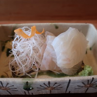 お料理 とみやま - 鯛の昆布締めアップ