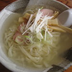 青竹手打ちらーめん 木挽亭 - しおらーめん　￥650