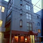 キッチンマヨネーズ - 東屯田通サンドリア斜め裏　シャルム９　細長い建物の１階です
