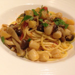 パスタランチ[小柱と木の子のオイルソース](1,000円)