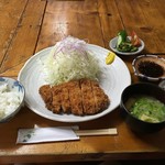 味の杜 和み家 - 上ロースカツ定食