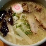 生成 - しおらーめん　800円