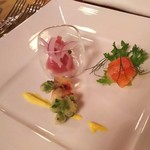 　鮪のミキュイ 　蛸と枝豆のフリット 　信州サーモンのマリネ