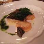 万平ホテル メインダイニングルーム - スズキのポアレ